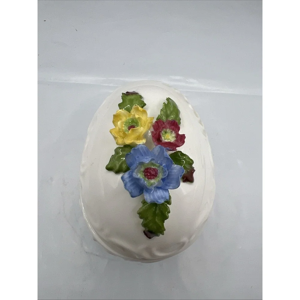 Vintage Towle Fine Bone China Egg Trinket Box 3D Floral Flowers Lid Easter Candy